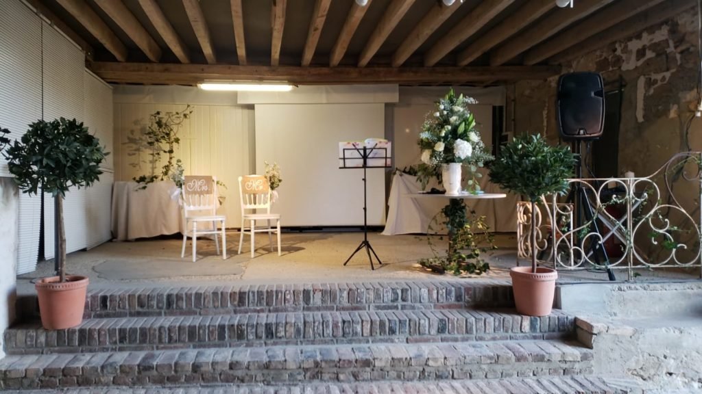 EFFEEDORA - Officiante de cérémonie laïque - île de France